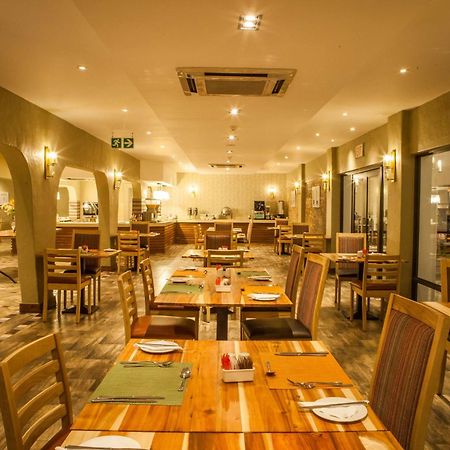Garden Court Polokwane Hotell Eksteriør bilde