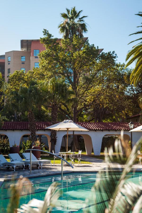 Garden Court Polokwane Hotell Eksteriør bilde