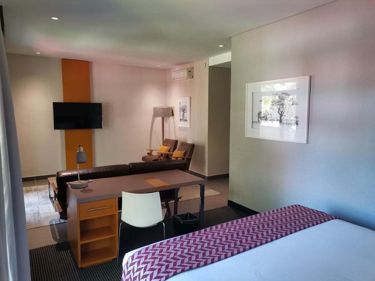 Garden Court Polokwane Hotell Eksteriør bilde