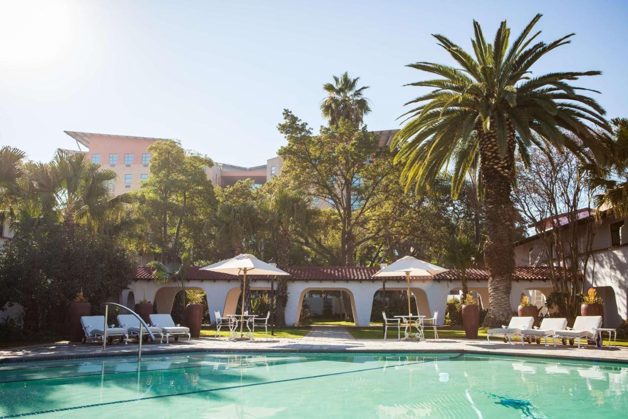Garden Court Polokwane Hotell Eksteriør bilde