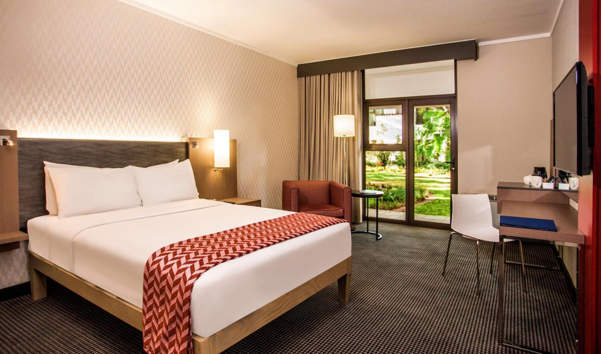 Garden Court Polokwane Hotell Eksteriør bilde